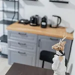 Inn Underground Atelier