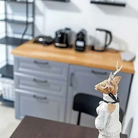 Inn Underground Atelier *