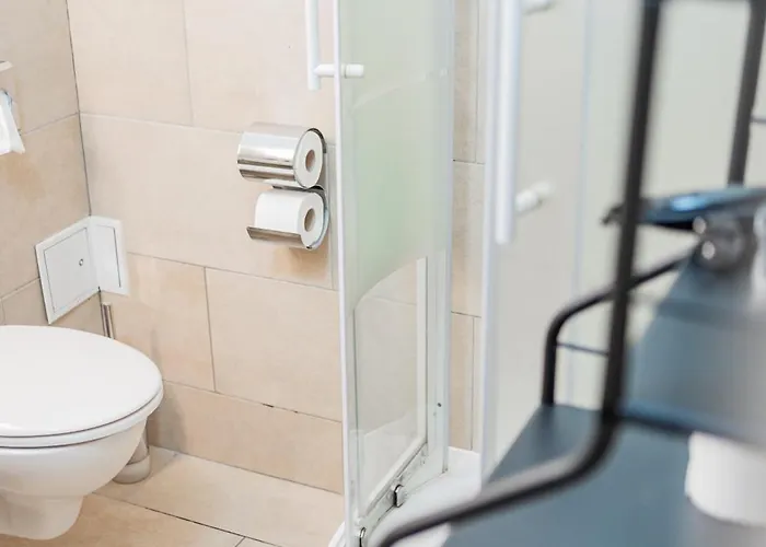 Underground Atelier Мініготель *