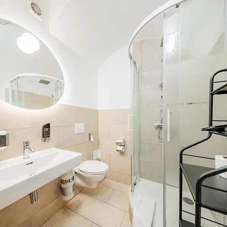 بيت ريفي Underground Atelier *